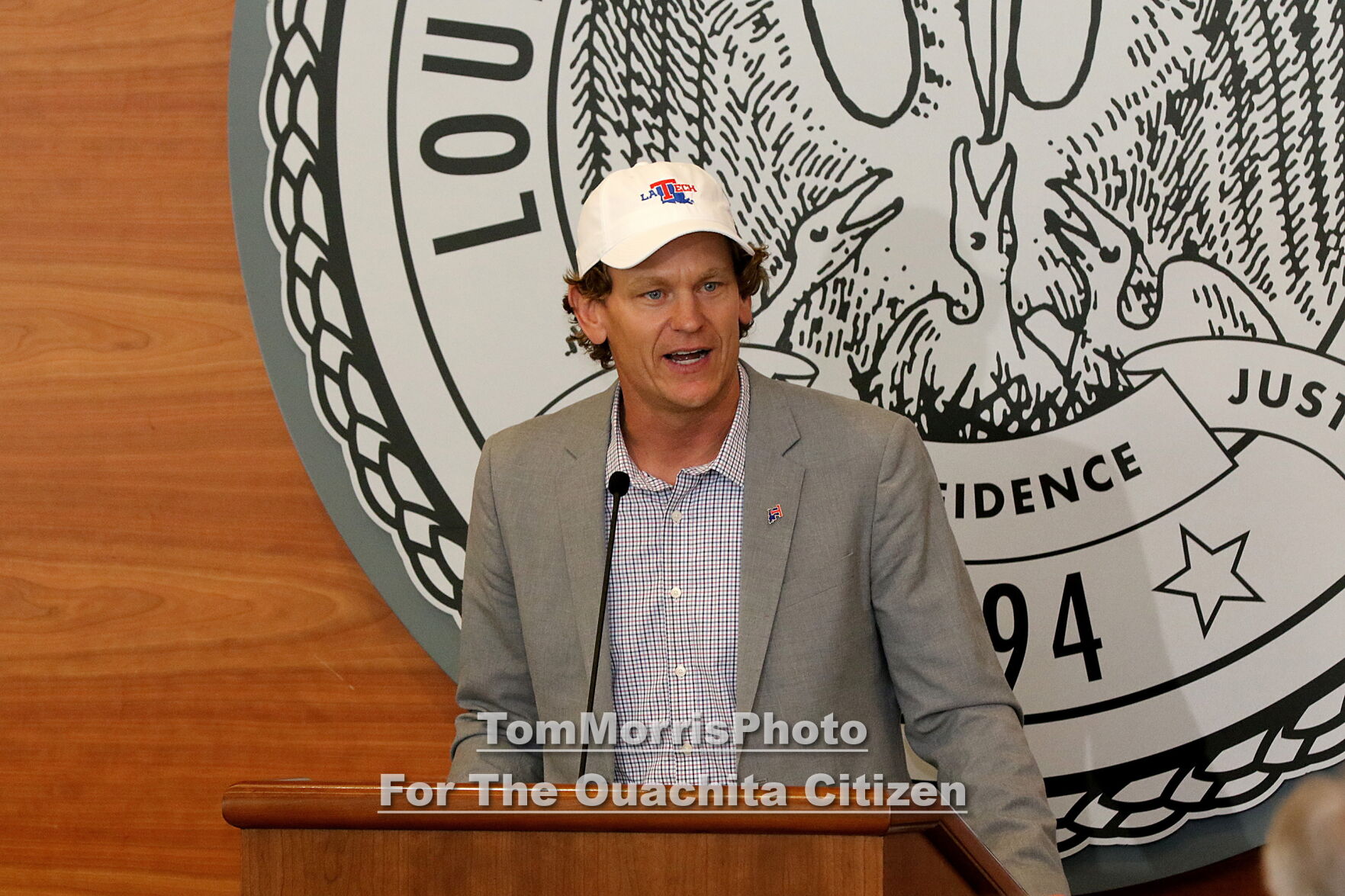 032-20211201-SonnyCumbiePresser.jpg